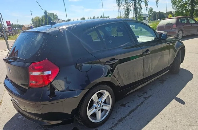 BMW Seria 1 cena 18500 przebieg: 263000, rok produkcji 2008 z Ostrów Wielkopolski małe 191